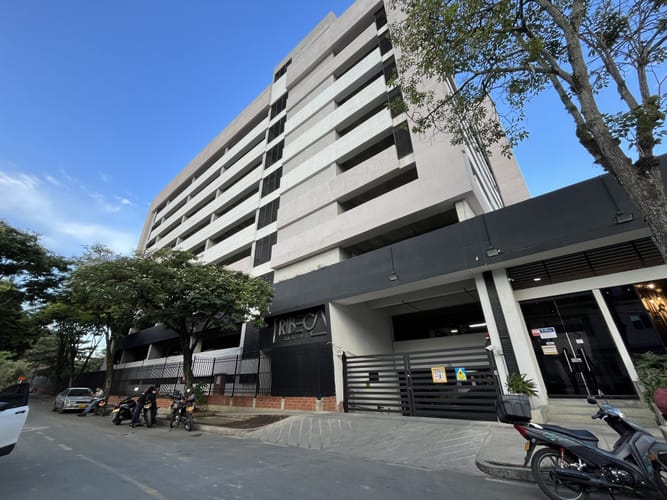 Apartamento de 2 alcobas en arriendo en Jorge Zawadsky, Cali, 60 m² · foto 2 de 24