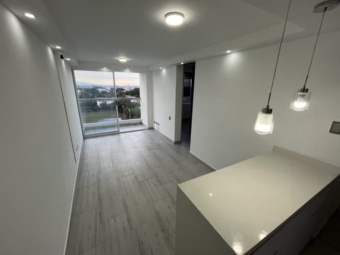 Apartamento de 2 alcobas en arriendo en Jorge Zawadsky, Cali, 60 m² · foto 8 de 24
