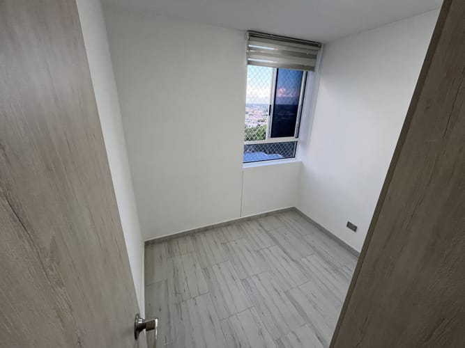 Apartamento de 2 alcobas en arriendo en Jorge Zawadsky, Cali, 60 m² · foto 21 de 24