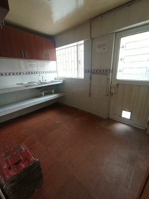 Casa de 7 alcobas en venta en Engativá, Bogotá, 293 m² · foto 5 de 20