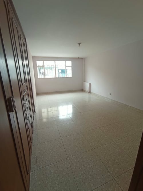Casa de 7 alcobas en venta en Engativá, Bogotá, 293 m² · foto 18 de 20