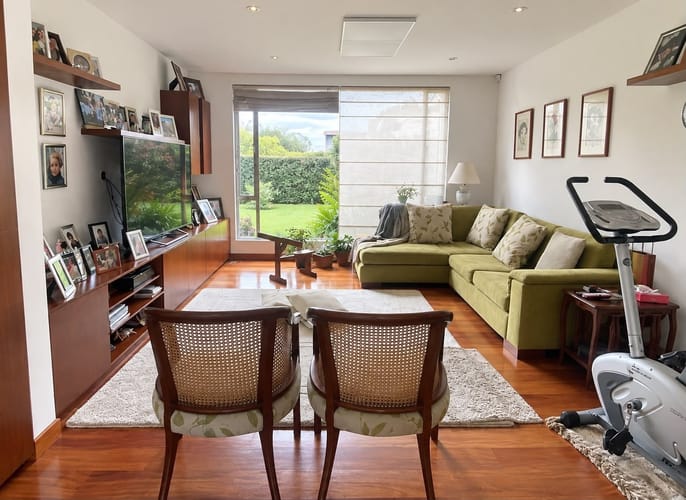 Casa de 4 alcobas en venta en Guaymaral, Bogotá, 380 m² · foto 6 de 9