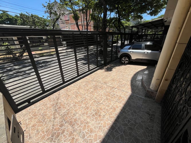 Apartaestudio en arriendo en Prados Del Norte, Cali, 40 m² · foto 5 de 24