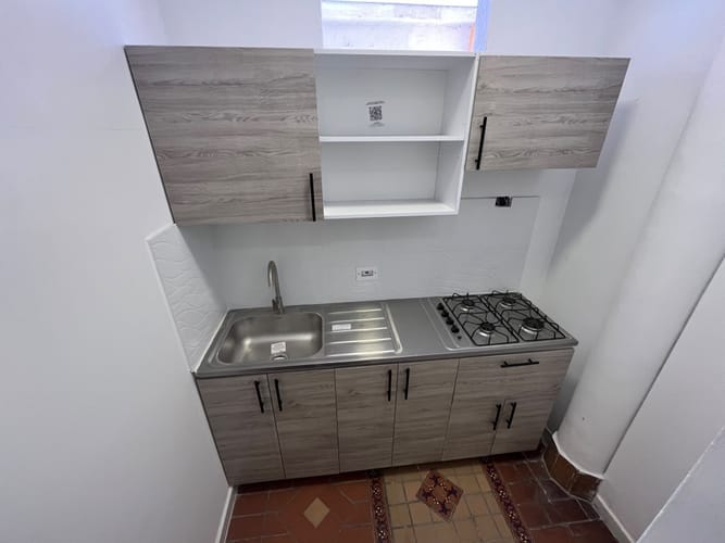 Apartaestudio en arriendo en Prados Del Norte, Cali, 40 m² · foto 9 de 24