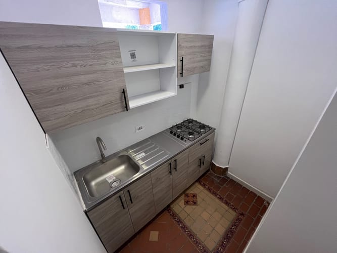 Apartaestudio en arriendo en Prados Del Norte, Cali, 40 m² · foto 11 de 24