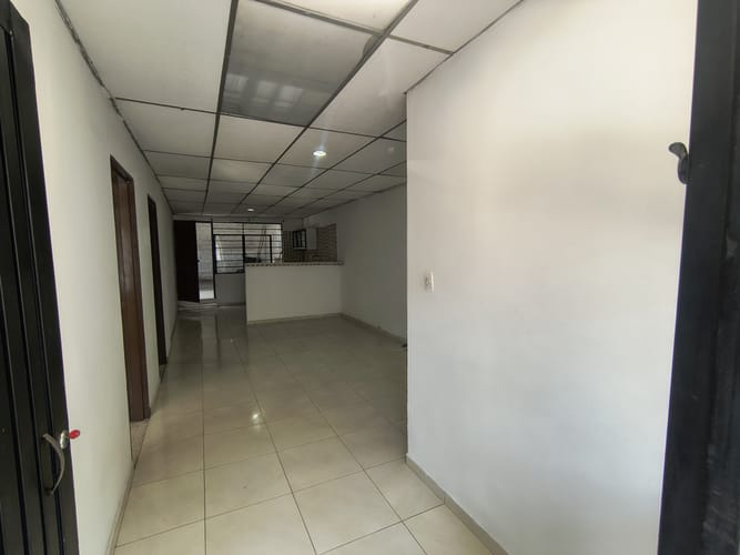 Apartamento de 2 alcobas en arriendo en El Guabal, Cali, 75 m² · foto 3 de 18
