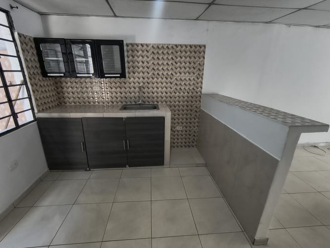 Apartamento de 2 alcobas en arriendo en El Guabal, Cali, 75 m² · foto 7 de 18