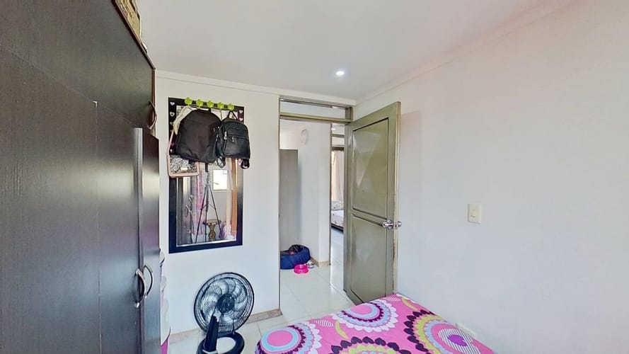 Apartamento de 3 alcobas en venta en Los Guayacanes, Cali, 44 m² · foto 6 de 19