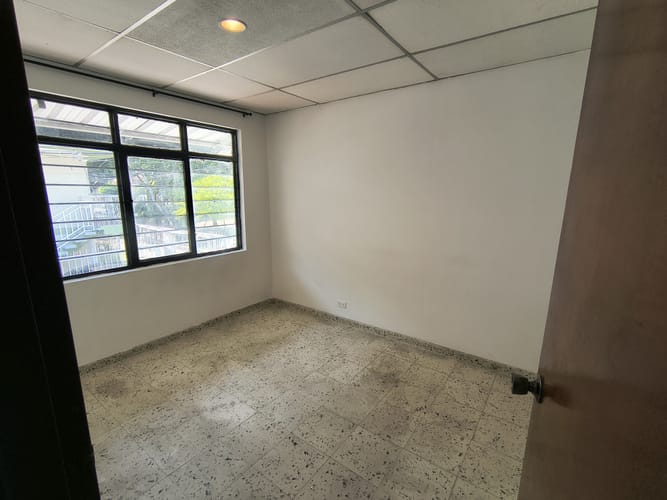 Apartamento de 2 alcobas en arriendo en El Guabal, Cali, 75 m² · foto 8 de 18
