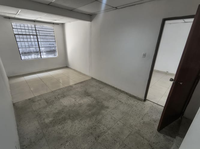 Apartamento de 2 alcobas en arriendo en El Guabal, Cali, 75 m² · foto 14 de 18