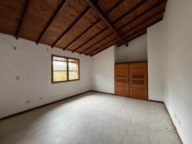 Casa de 3 alcobas en arriendo en El Retiro, 250 m² · foto 8 de 19