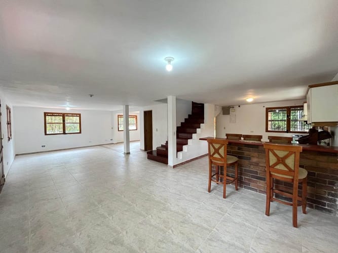 Casa de 3 alcobas en arriendo en El Retiro, 250 m² · foto 7 de 19