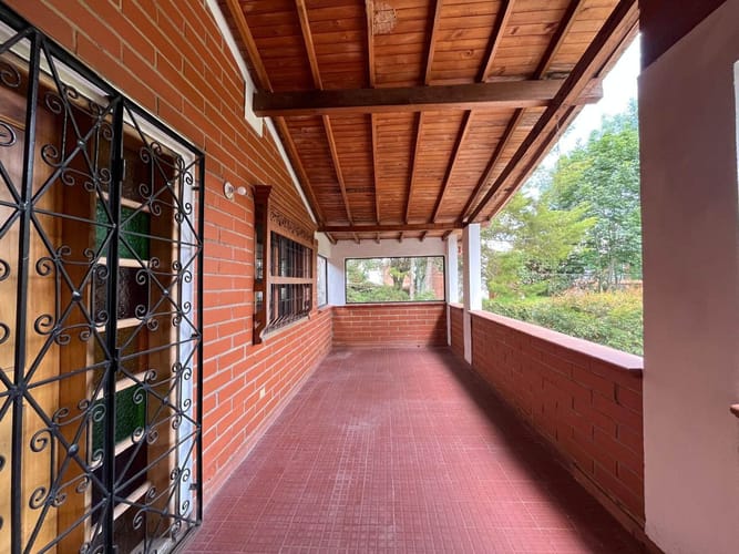 Casa de 3 alcobas en arriendo en El Retiro, 250 m² · foto 18 de 19