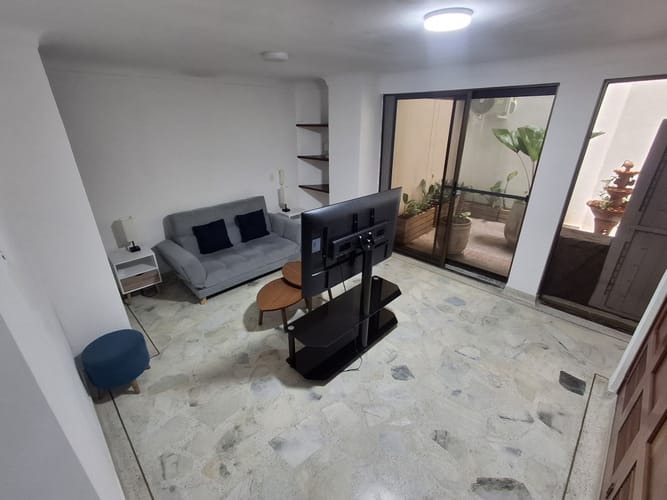 Apartamento de 1 alcoba en arriendo en San Fernando Viejo, Cali, 105 m² · foto 19 de 24