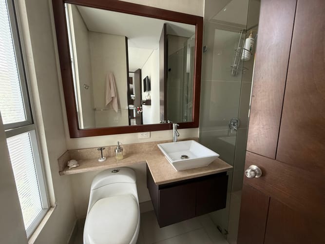Apartamento de 3 alcobas en arriendo en Aguacatal, Cali, 180 m² · foto 21 de 24
