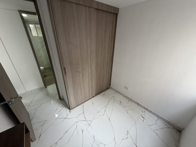 Apartamento de 3 alcobas en arriendo en Jorge Zawadsky, Cali, 60 m² · foto 18 de 24