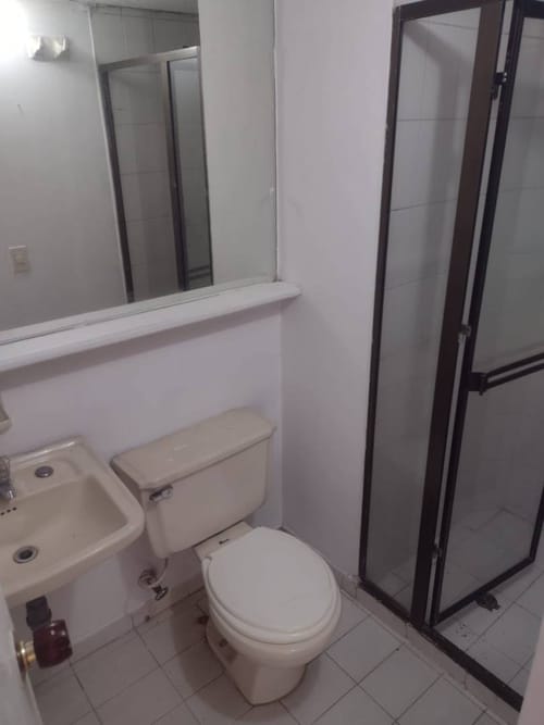 Apartamento en arriendo en La América, Medellín, 35 m² · foto 8 de 8
