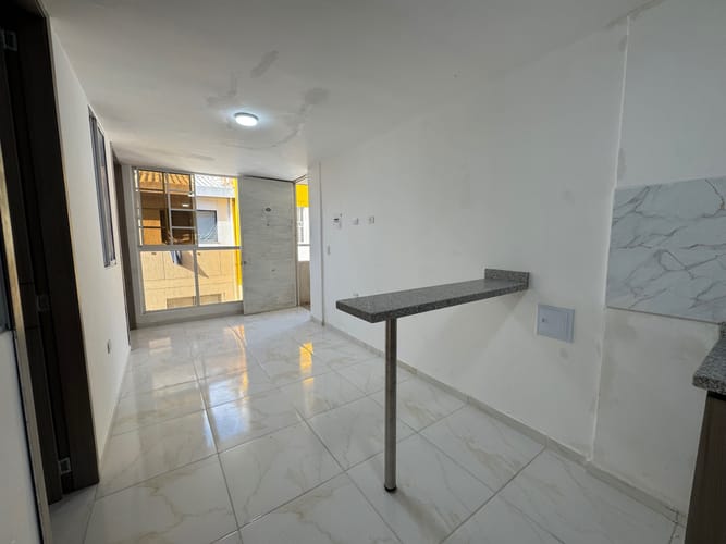 Apartamento de 3 alcobas en venta en Puerto Madero, Girón, 50 m² · foto 2 de 8