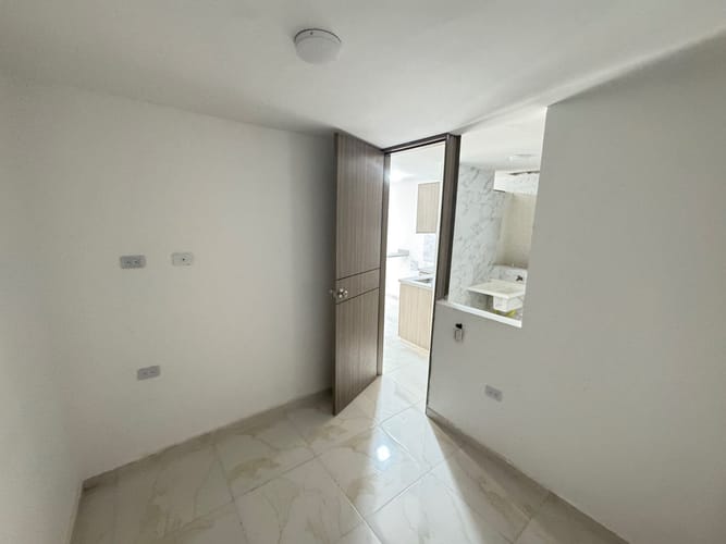 Apartamento de 3 alcobas en venta en Puerto Madero, Girón, 50 m² · foto 6 de 8