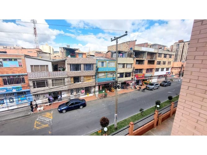 Apartamento de 3 alcobas en venta en Cantalejo, Bogotá, 52 m² · foto 2 de 18