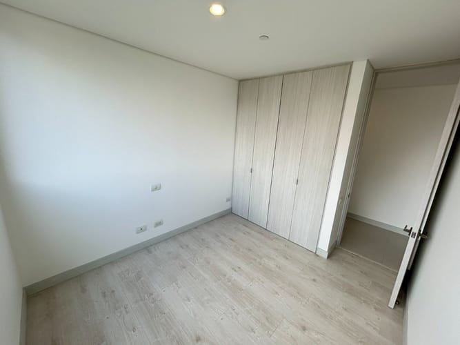 Apartamento de 3 alcobas en arriendo en La Inmaculada, Envigado, 94 m² · foto 11 de 20