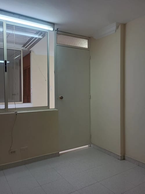 Apartamento de 2 alcobas en arriendo en Cristobal, Medellín, 85 m² · foto 10 de 10