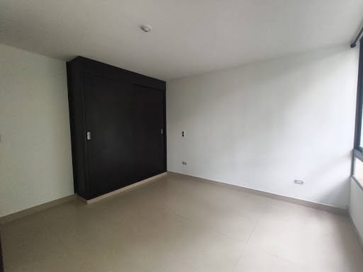 Apartamento de 3 alcobas en arriendo en Las Antillas, Envigado, 70 m² · foto 3 de 13