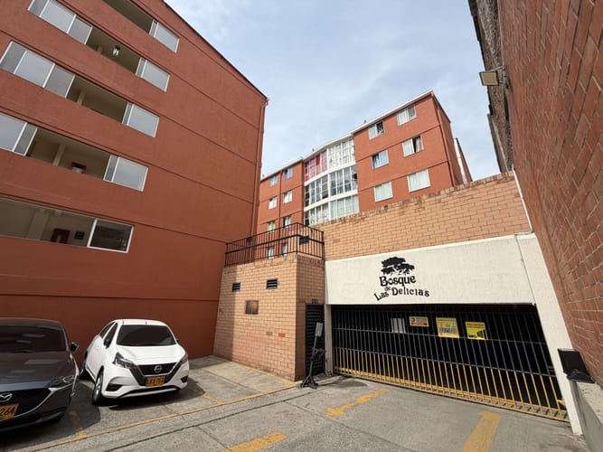 Apartamento de 3 alcobas en venta en Las Delicias, Cali, 65 m² · foto 2 de 24