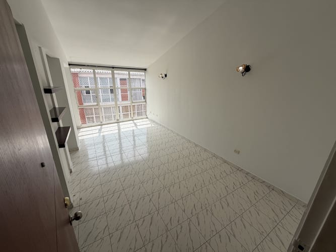 Apartamento de 3 alcobas en venta en Las Delicias, Cali, 65 m² · foto 7 de 24