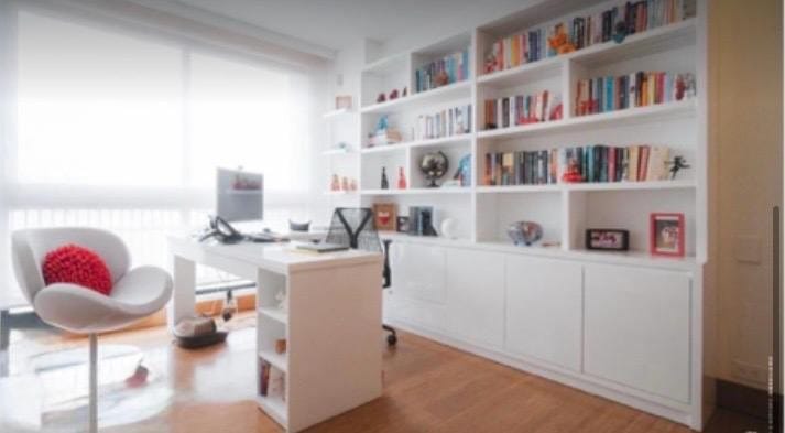 Apartamento de 3 alcobas en arriendo en Chicó Reservado, Bogotá, 300 m² · foto 2 de 8