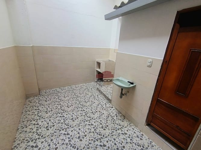 Apartamento de 4 alcobas en arriendo en La Victoria, Bucaramanga, 210 m² · foto 8 de 24