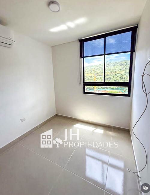 Apartamento de 3 alcobas en venta en Cañaveral, Floridablanca, 59 m² · foto 8 de 14