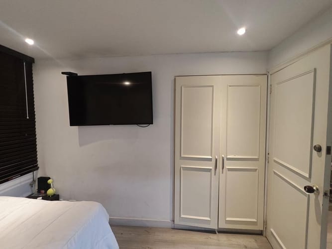 Apartamento de 1 alcoba en venta en Chico Norte, Bogotá, 27 m² · foto 2 de 7