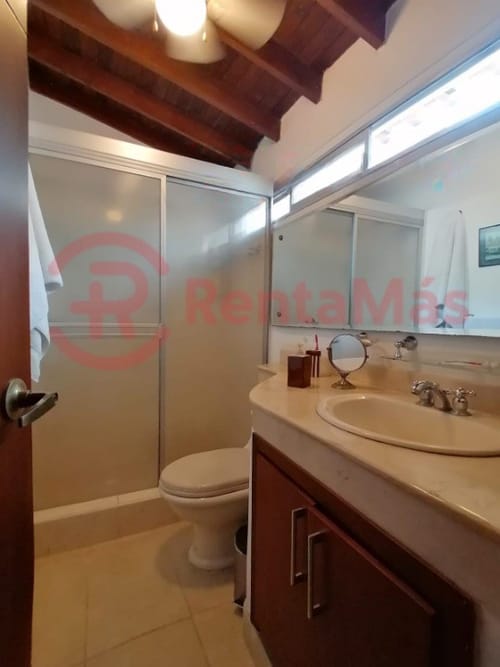 Casa de 4 alcobas en arriendo en Caobos, Cúcuta, 179 m² · foto 11 de 19