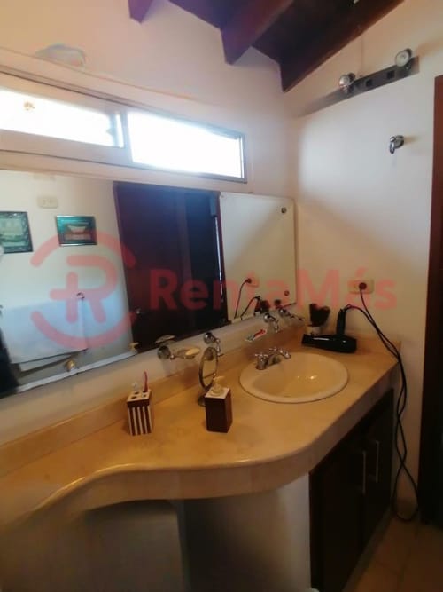 Casa de 4 alcobas en arriendo en Caobos, Cúcuta, 179 m² · foto 12 de 19