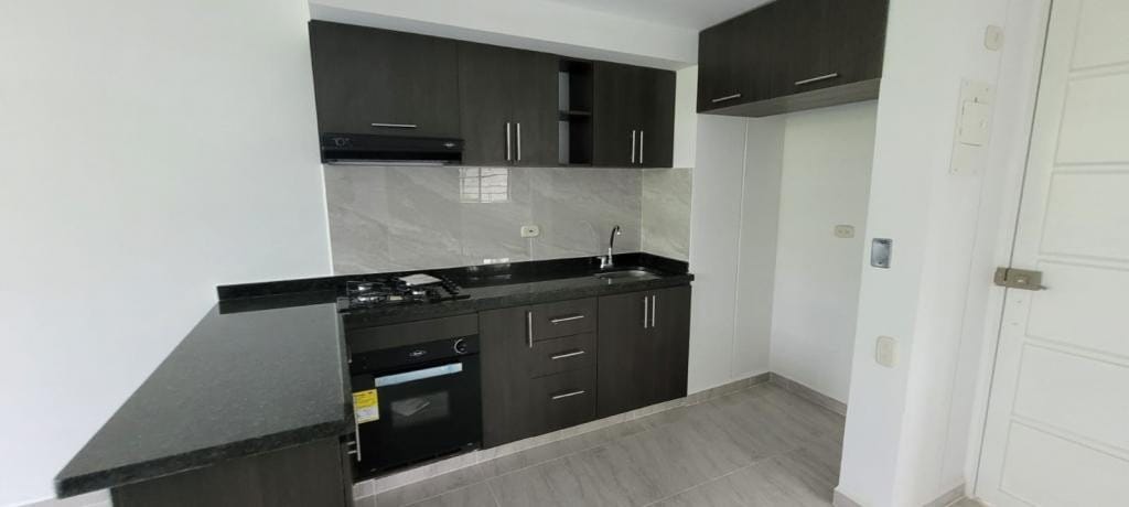 Apartamento de 2 alcobas en arriendo en Cencar- Yumbo, Yumbo, 58 m² · foto 18 de 24