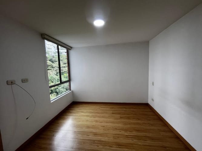 Apartamento de 3 alcobas en arriendo en Loma Del Indio, Medellín, 78 m² · foto 12 de 15