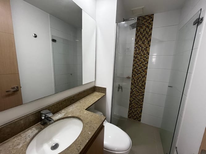 Apartamento de 3 alcobas en arriendo en Loma Del Indio, Medellín, 78 m² · foto 15 de 15