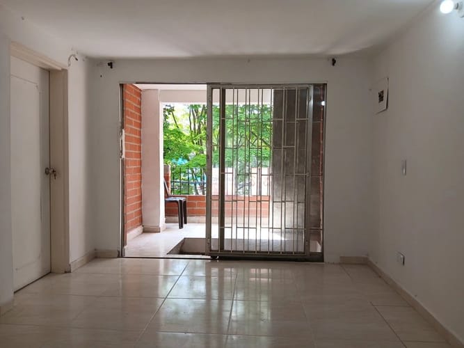 Casa de 4 alcobas en arriendo en Las Playas, Medellín, 110 m² · foto 2 de 10