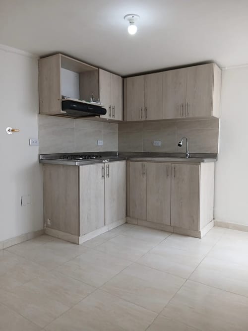 Casa de 4 alcobas en arriendo en Las Playas, Medellín, 110 m² · foto 4 de 10