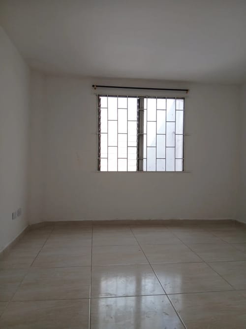 Casa de 4 alcobas en arriendo en Las Playas, Medellín, 110 m² · foto 8 de 10