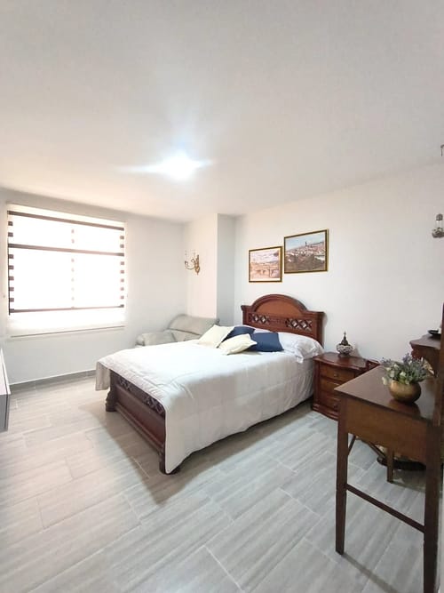 Apartamento de 3 alcobas en arriendo en La Castellana, Medellín, 103 m² · foto 7 de 10