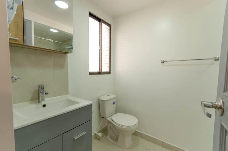 Apartaestudio en arriendo en La Soledad, Bogotá, 23 m² · foto 5 de 9