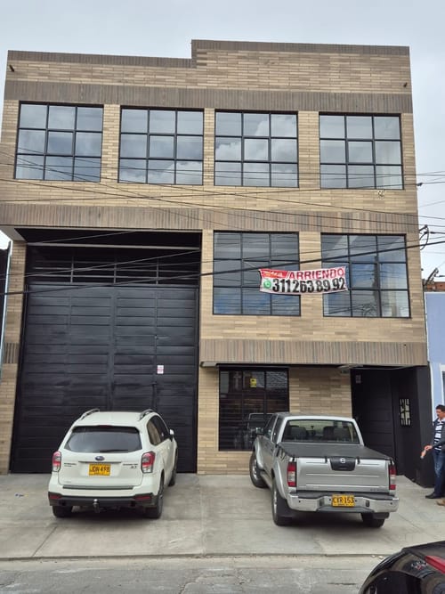 Bodega en Arriendo en Toberin, Bogotá
