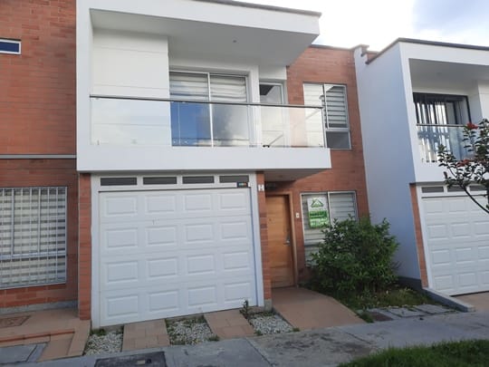 Casa de 2 alcobas en arriendo en Rionegro, 130 m² · foto 4 de 24