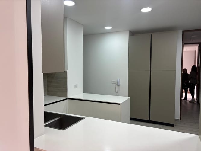 Apartamento de 3 alcobas en arriendo en La Cabrera, Bogotá, 250 m² · foto 8 de 8