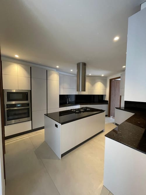 Apartamento de 3 alcobas en venta en El Seminario, Bogotá, 281 m² · foto 17 de 22