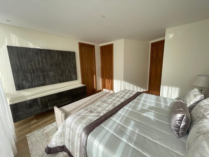 Apartamento de 3 alcobas en venta en El Seminario, Bogotá, 281 m² · foto 8 de 22