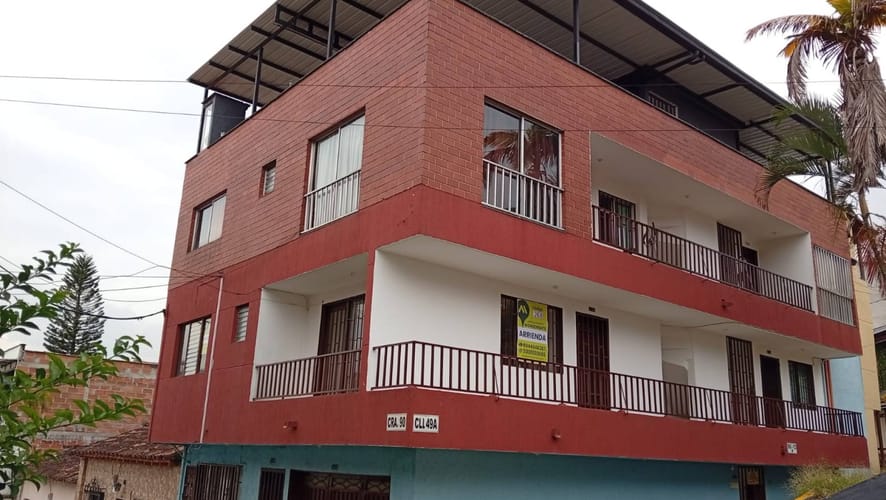 Apartamento en arriendo en Los Alcazares, Medellín, 53 m² · foto 1 de 9