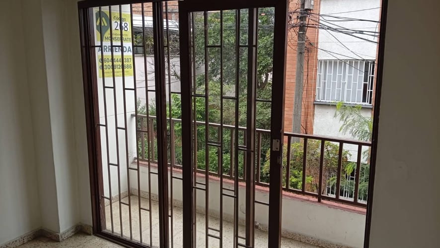 Apartamento en arriendo en Los Alcazares, Medellín, 53 m² · foto 3 de 9
